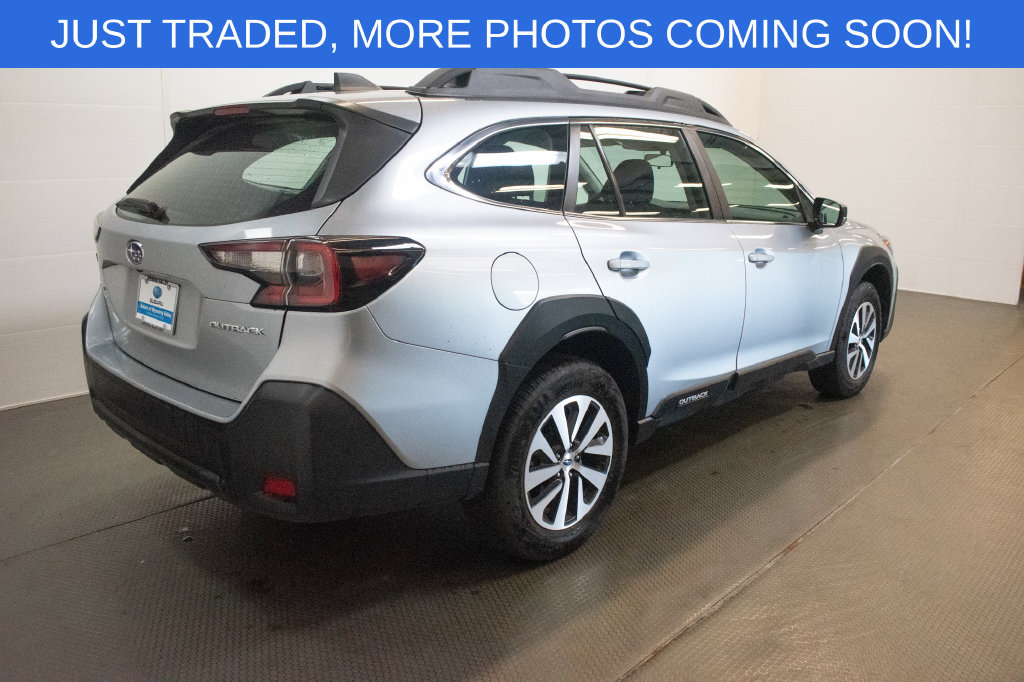 Used 2024 Subaru Outback AWD/4WD image 4