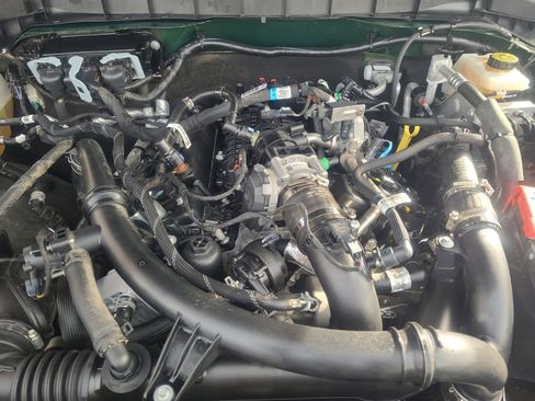 Certified 2024 Ford Bronco Badlands w/ Sasquatch Package image 22