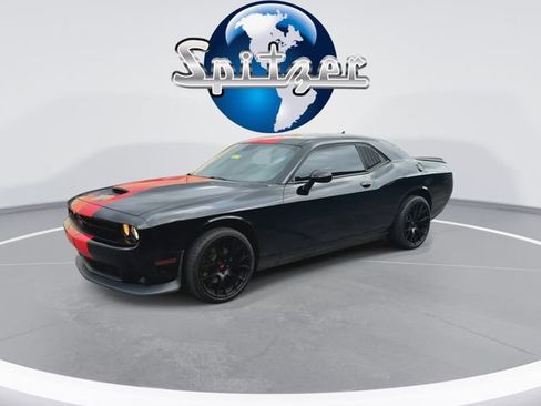 Used 2019 Dodge Challenger GT w/ Plus Package image 4