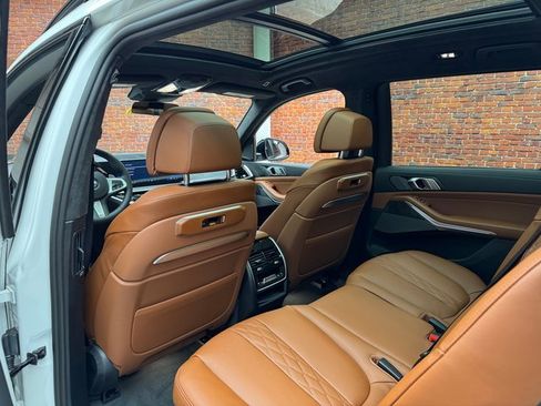 New 2026 BMW X7 xDrive40i w/ M Sport Package image 24