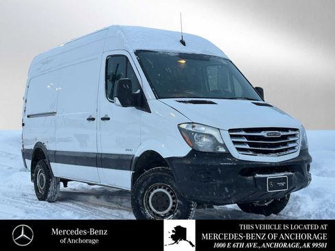 Used 2015 Freightliner Sprinter 2500 image 1