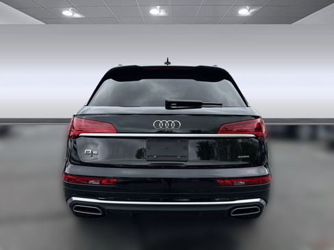 Used 2023 Audi Q5 2.0T Premium Plus w/ Premium Plus Package AWD/4WD image 10
