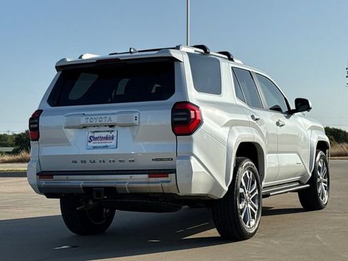 Used 2026 Toyota 4Runner Limited AWD/4WD image 9