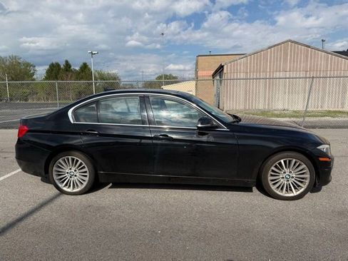 Used 2014 BMW 328i xDrive Sedan AWD/4WD image 3