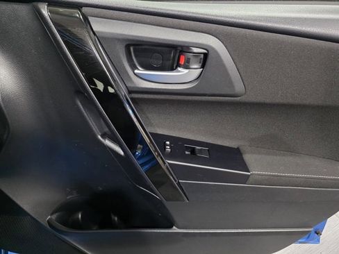 Used 2017 Toyota Corolla iM image 13