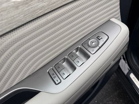 Used 2025 Hyundai Palisade Calligraphy AWD/4WD image 10