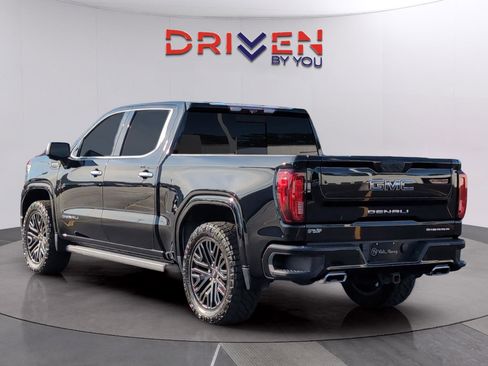 Used 2022 GMC Sierra 1500 Denali Ultimate AWD/4WD image 3