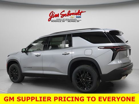 New 2026 Chevrolet Traverse LT w/ Midnight/Sport Edition image 4