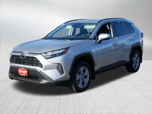 Certified 2025 Toyota RAV4 XLE image 3