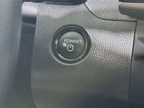 Used 2025 Toyota Camry LE FWD image 20