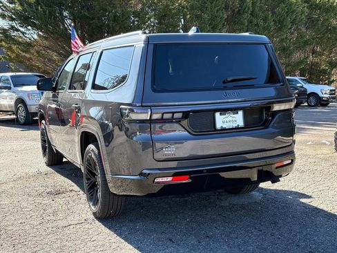 New 2026 Jeep Grand Wagoneer Limited AWD/4WD image 5