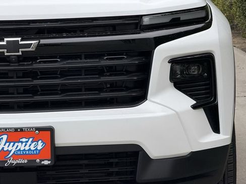 New 2026 Chevrolet Traverse LT image 8