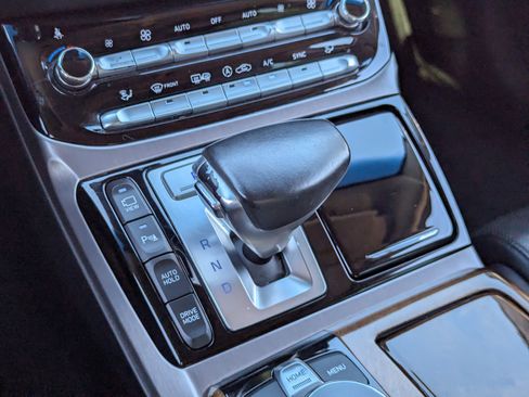 Used 2017 Genesis G90 5.0 Ultimate image 27