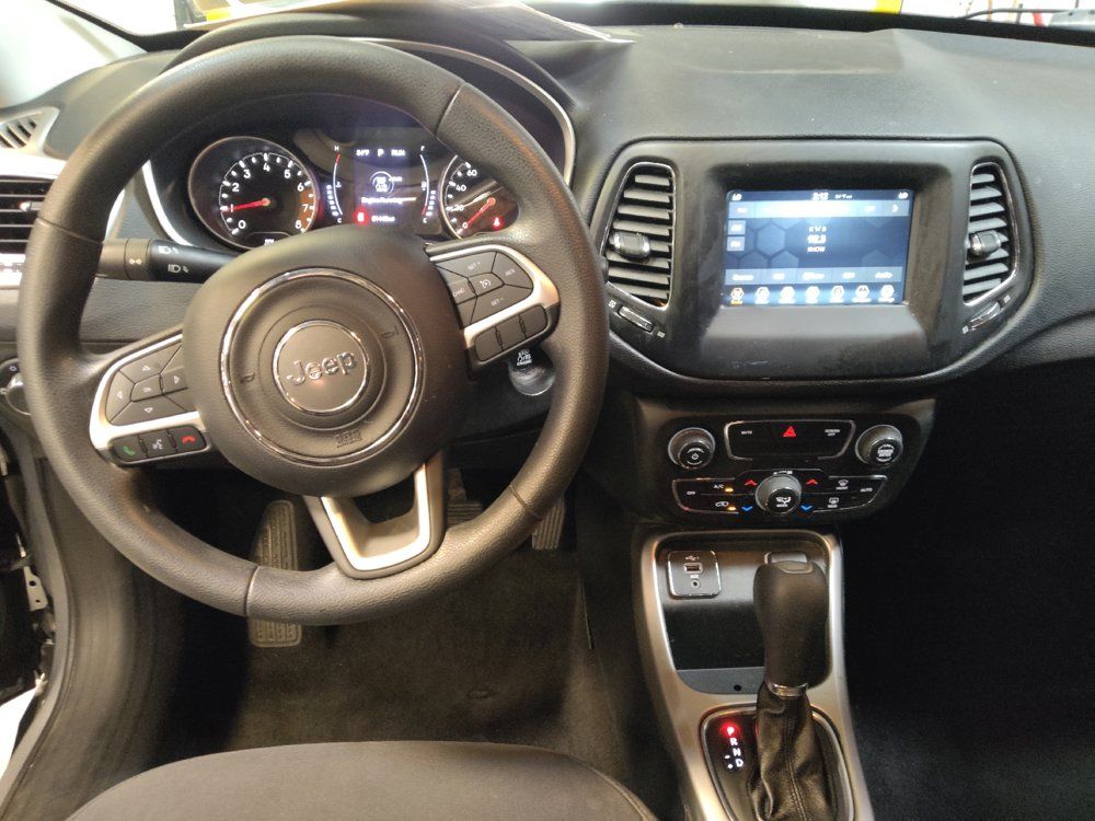 Used 2019 Jeep Compass Sport FWD image 22