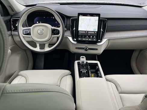 New 2026 Volvo XC90 B6 Ultra w/ Protection Package image 14