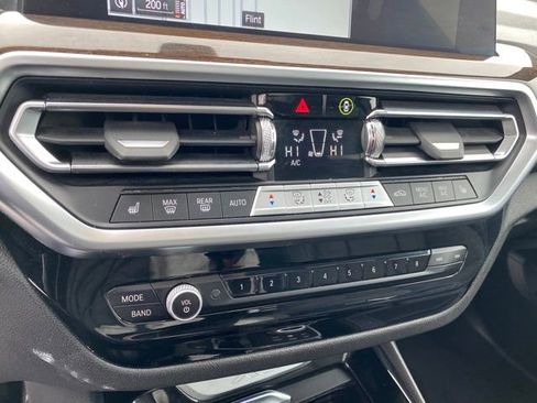 Used 2023 BMW X3 xDrive30i image 14