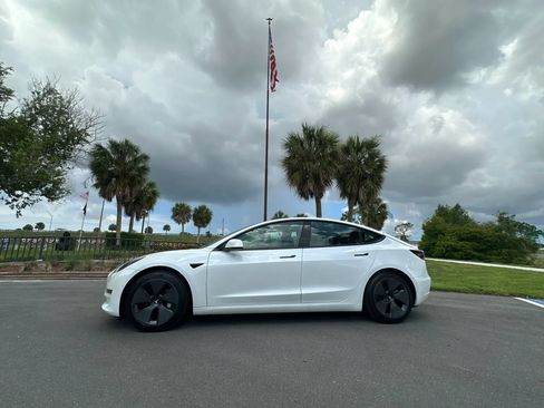Used 2021 Tesla Model 3 Standard Range Plus RWD image 48