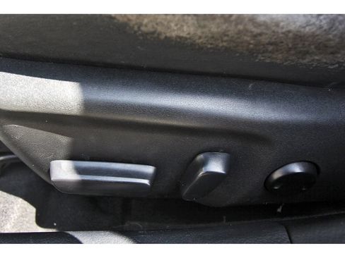 Used 2015 Toyota Camry SE FWD image 26