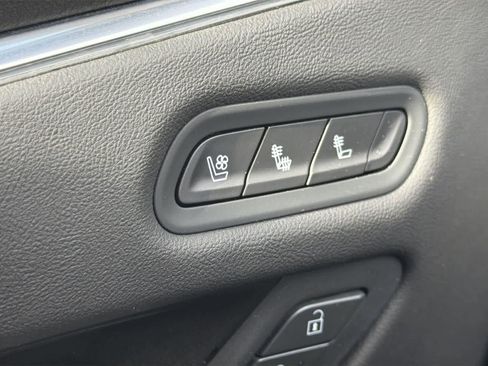 Used 2023 Cadillac Escalade ESV Sport image 22