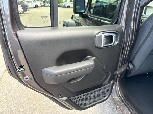 New 2026 Jeep Wrangler Unlimited Sport AWD/4WD image 20
