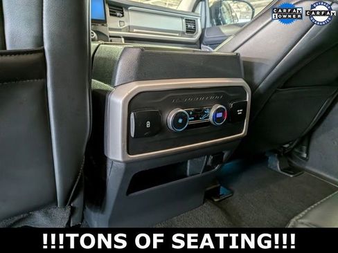 Used 2024 Ford Expedition XLT image 19