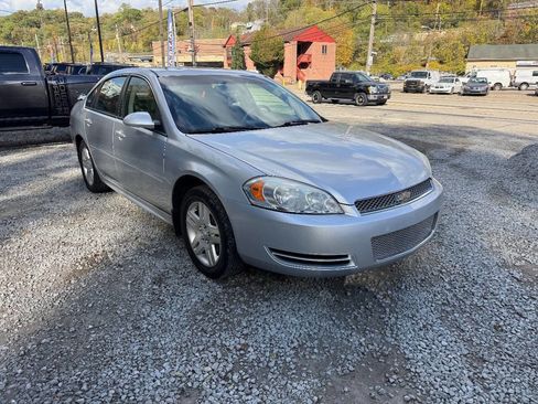 Used 2014 Chevrolet Impala LT w/ LT Sunroof Package image 6