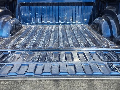 Used 2023 RAM 1500 Laramie image 12