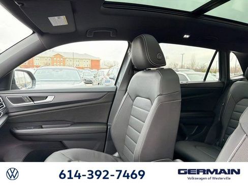 New 2026 Volkswagen Atlas Cross Sport SEL R-Line AWD/4WD image 23