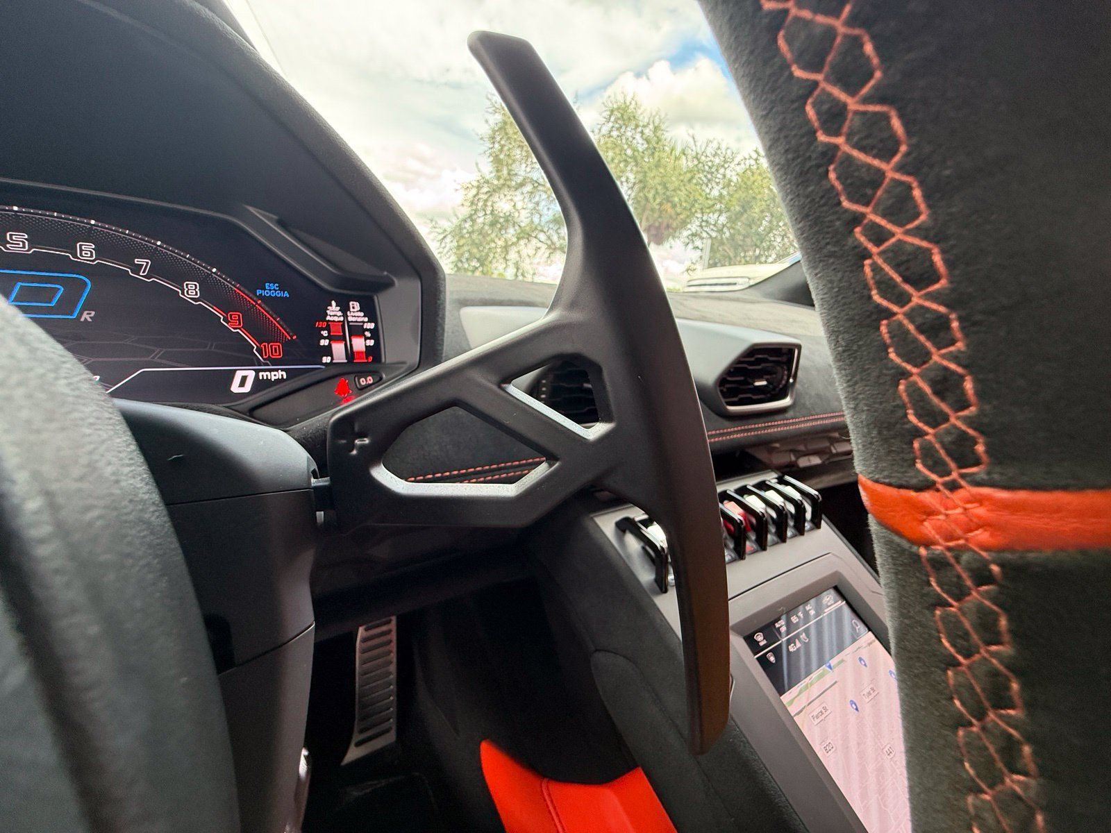 Used 2023 Lamborghini Huracan STO RWD image 44