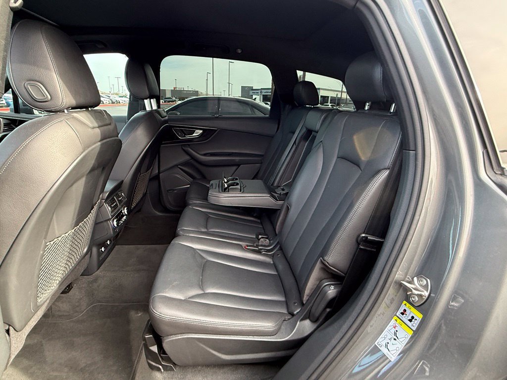 Used 2018 Audi Q7 3.0T Prestige w/ Prestige Package AWD/4WD image 10