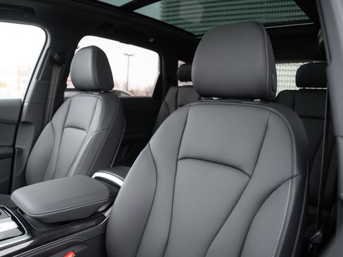 New 2026 Audi Q7 3.0T Premium Plus AWD/4WD image 24