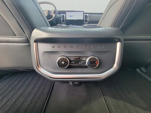 New 2026 Ford Expedition Max Active image 29