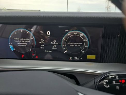 New 2026 Volkswagen Tiguan SE AWD/4WD image 10