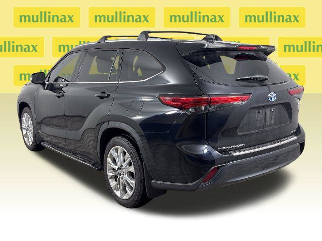Used 2023 Toyota Highlander Limited AWD/4WD image 11