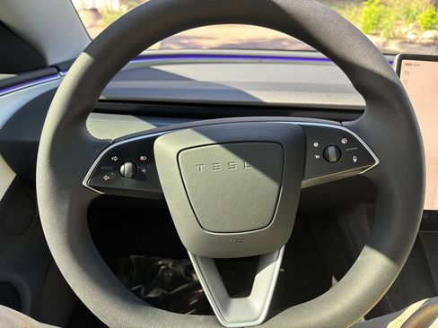 Used 2025 Tesla Model 3 Performance AWD/4WD image 16