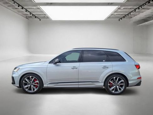 Used 2024 Audi SQ7 Prestige w/ S Sport Package AWD/4WD image 2