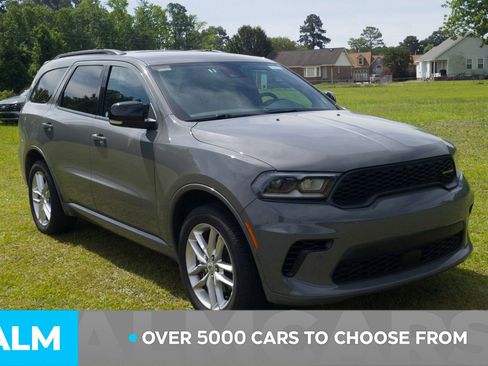 Used 2025 Dodge Durango GT AWD/4WD image 3