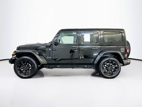 Used 2025 Jeep Wrangler Sahara w/ Safety Group image 4