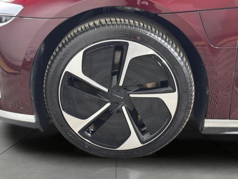 Used 2024 Lucid Air Touring AWD/4WD image 23