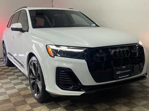 New 2026 Audi Q7 3.0T Premium Plus AWD/4WD image 1