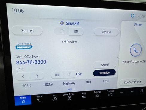 Used 2024 Ford Expedition XLT image 10