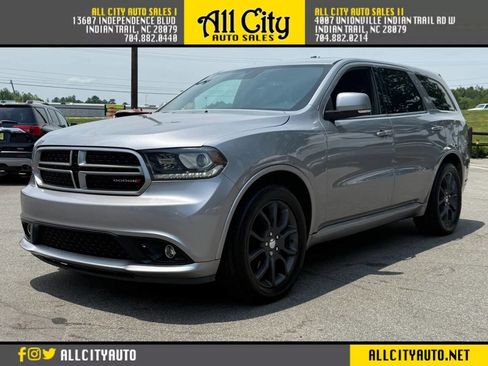 Used 2017 Dodge Durango R/T RWD image 3