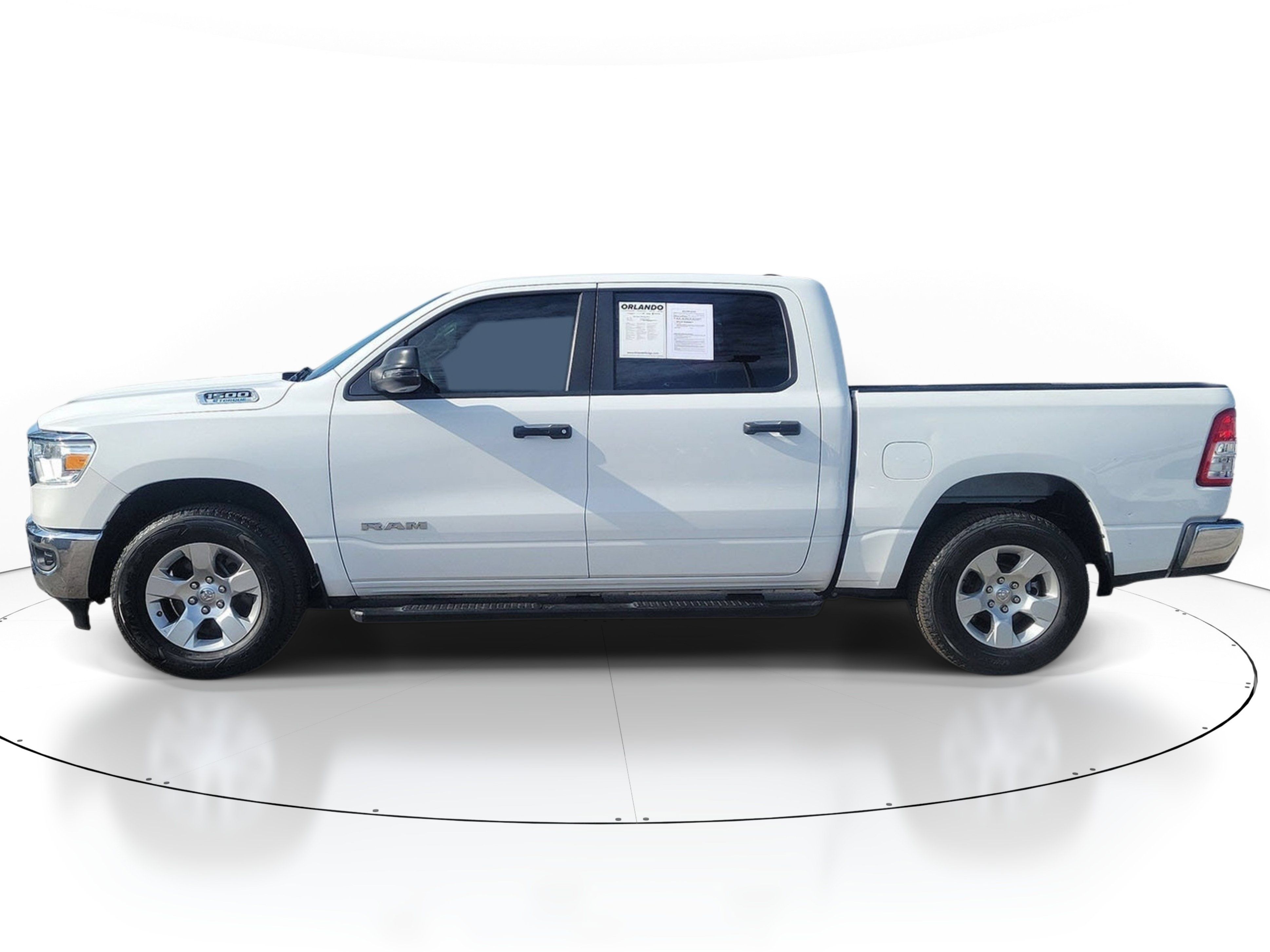 Used 2024 RAM 1500 Big Horn AWD/4WD image 4