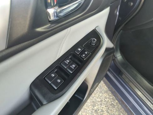 Used 2018 Subaru Legacy 3.6R Limited image 15