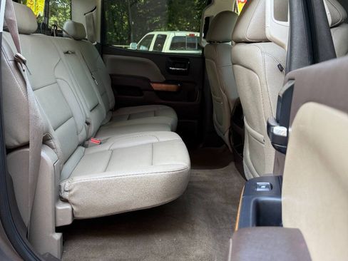 Used 2014 Chevrolet Silverado 1500 LTZ AWD/4WD image 18