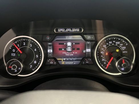 Used 2019 RAM 1500 Sport w/ Leather & Sound Group image 23