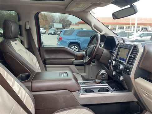 Used 2019 Ford F150 Limited image 11