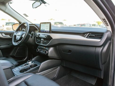 Used 2022 Ford Escape SEL image 37