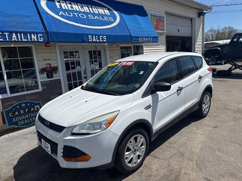 Used 2013 Ford Escape S FWD image 5