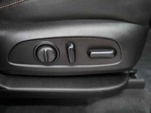 Used 2020 Chevrolet Traverse RS image 72